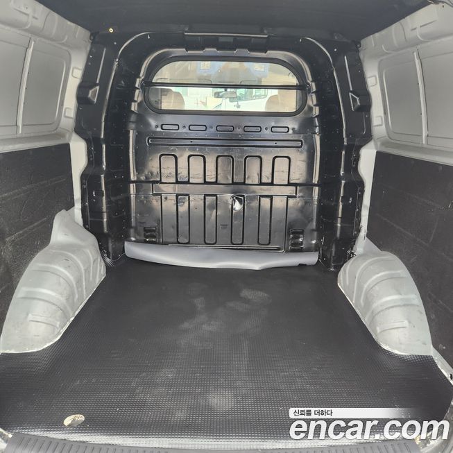 Hyundai Starex 2013
