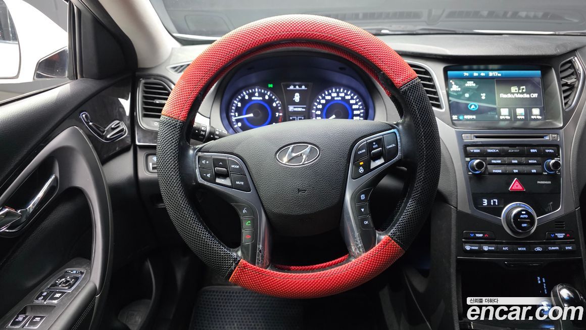 Hyundai Grandeur 2016