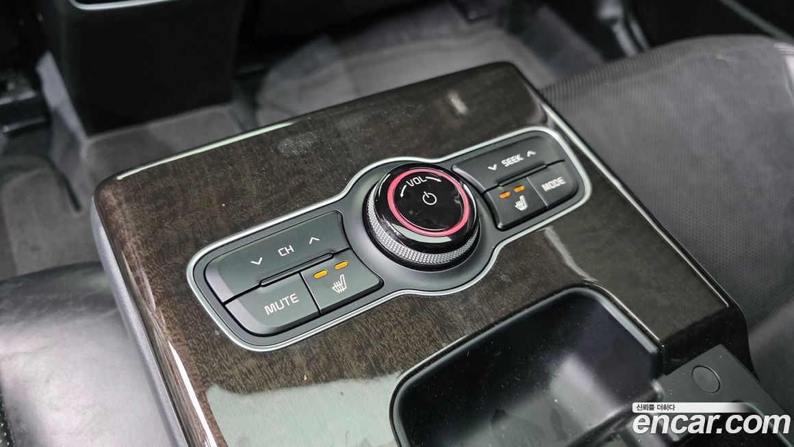 Kia K7 2013
