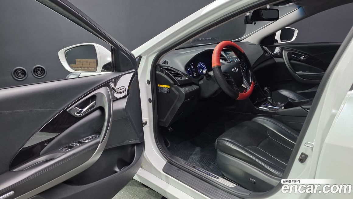 Hyundai Grandeur 2016