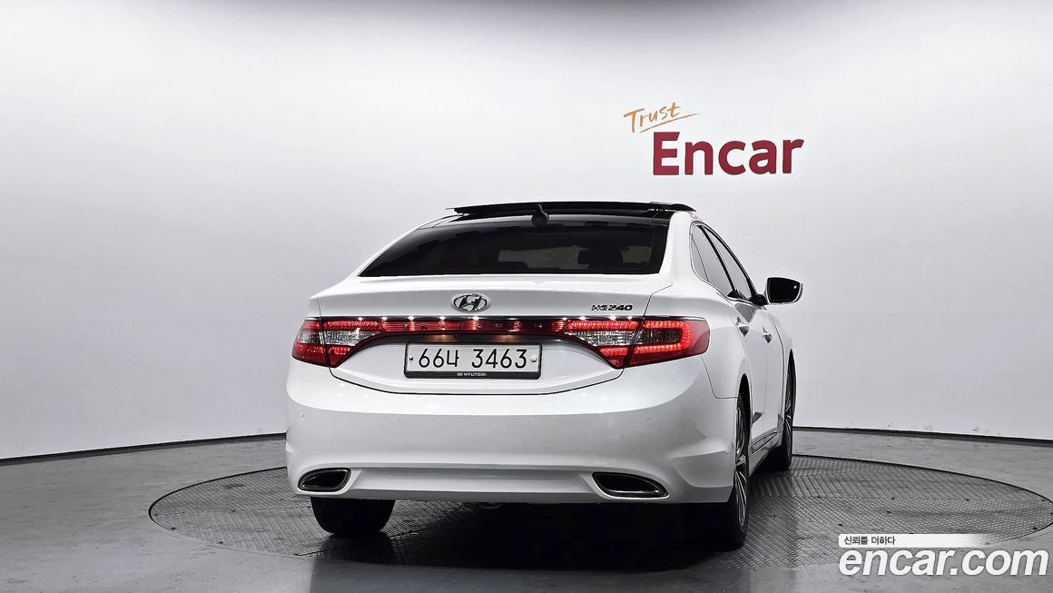 Hyundai Grandeur 2013