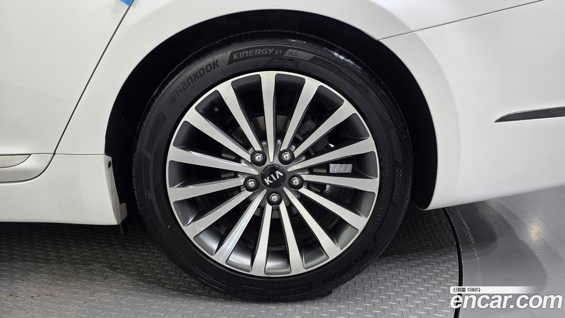 Kia K7 2013