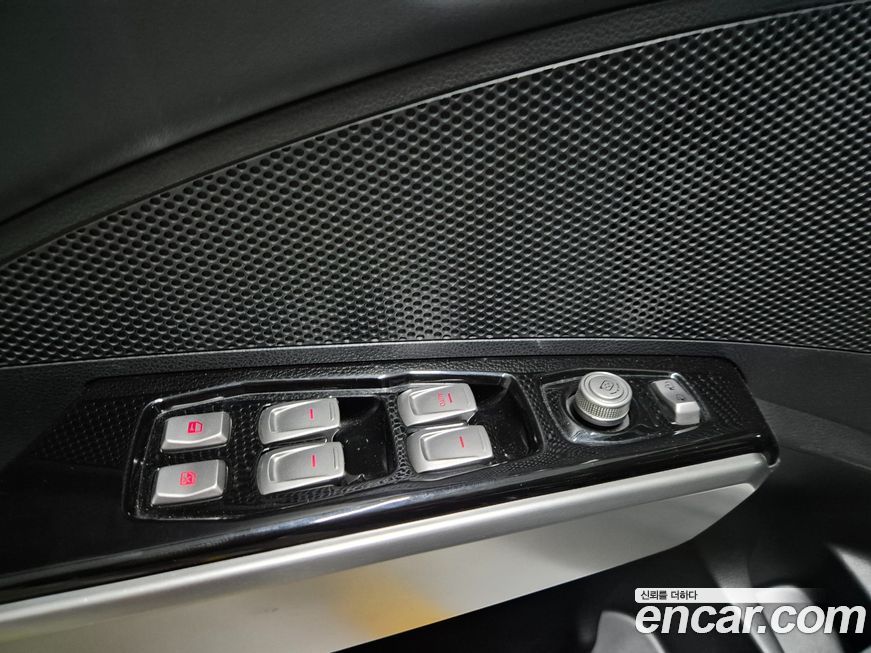 KG_Mobility_Ssangyong TIBOLI 2015