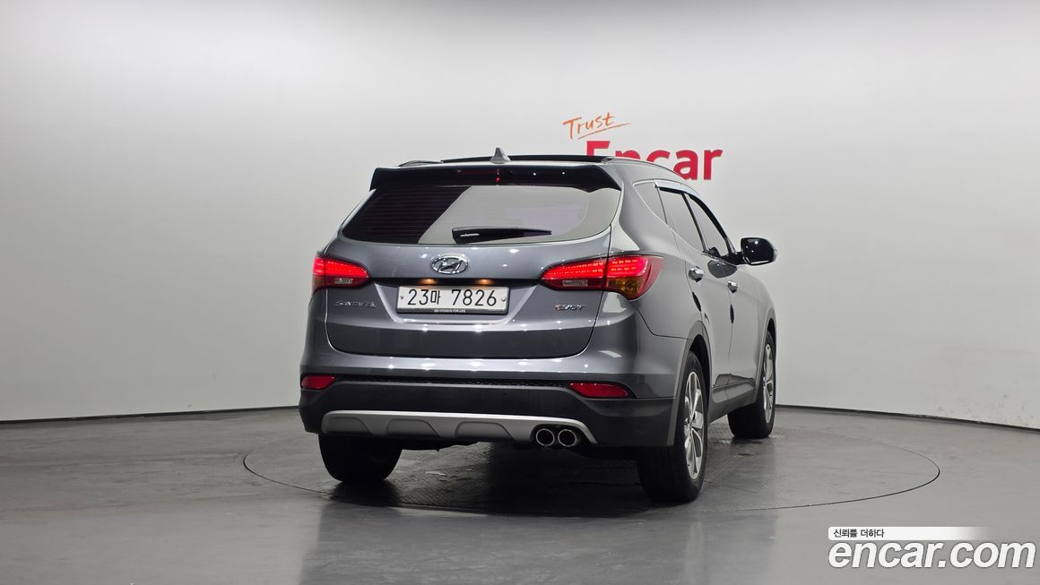 Hyundai Santafe 2015