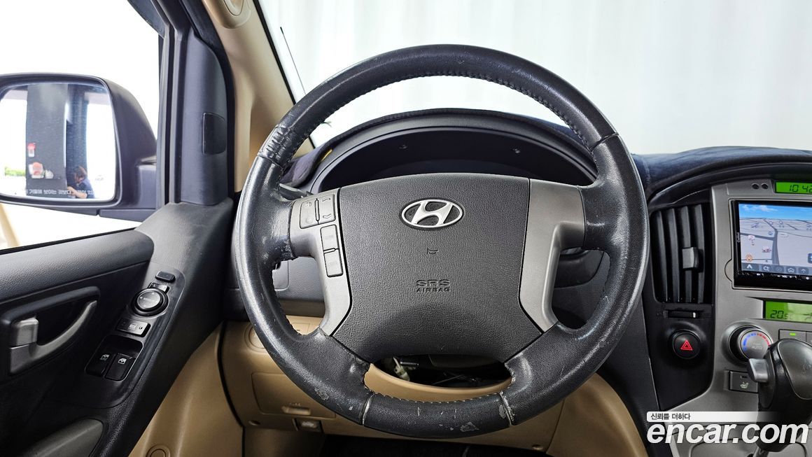 Hyundai Starex 2011