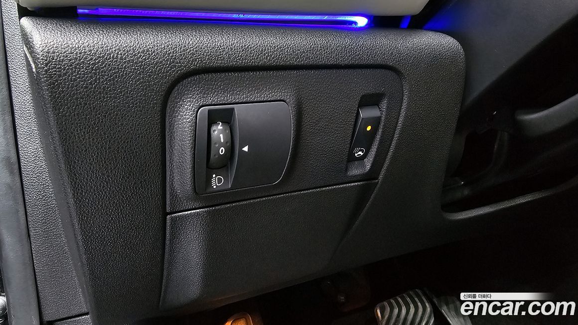 Renault-KoreaSamsung SM6 2016