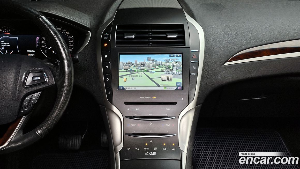 Lincoln MKZ 2014