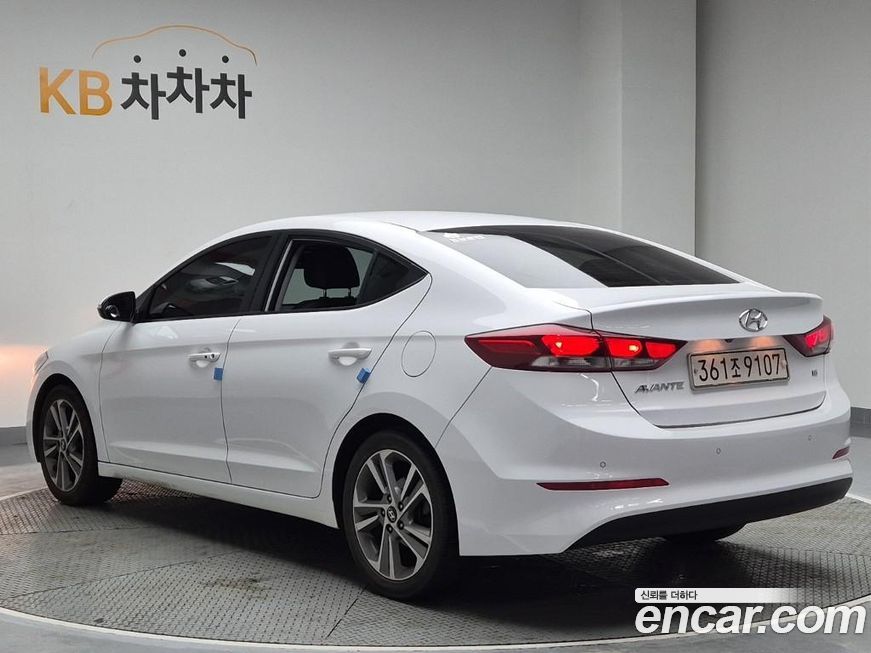 Hyundai AVANTE 2018