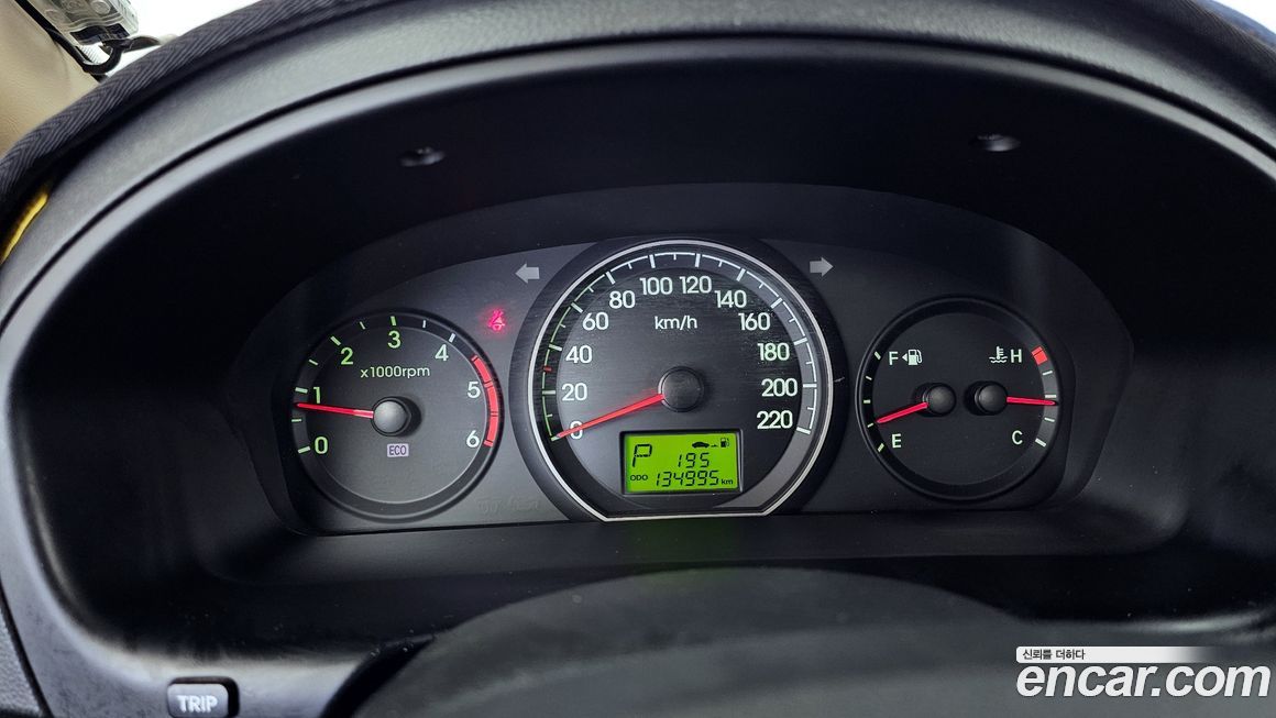 Hyundai Starex 2011