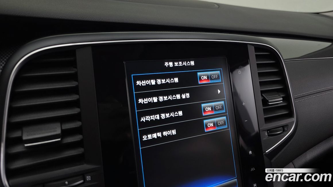 Renault-KoreaSamsung SM6 2016