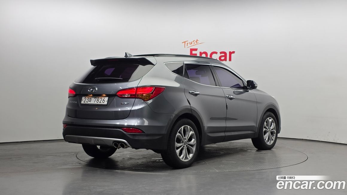 Hyundai Santafe 2015