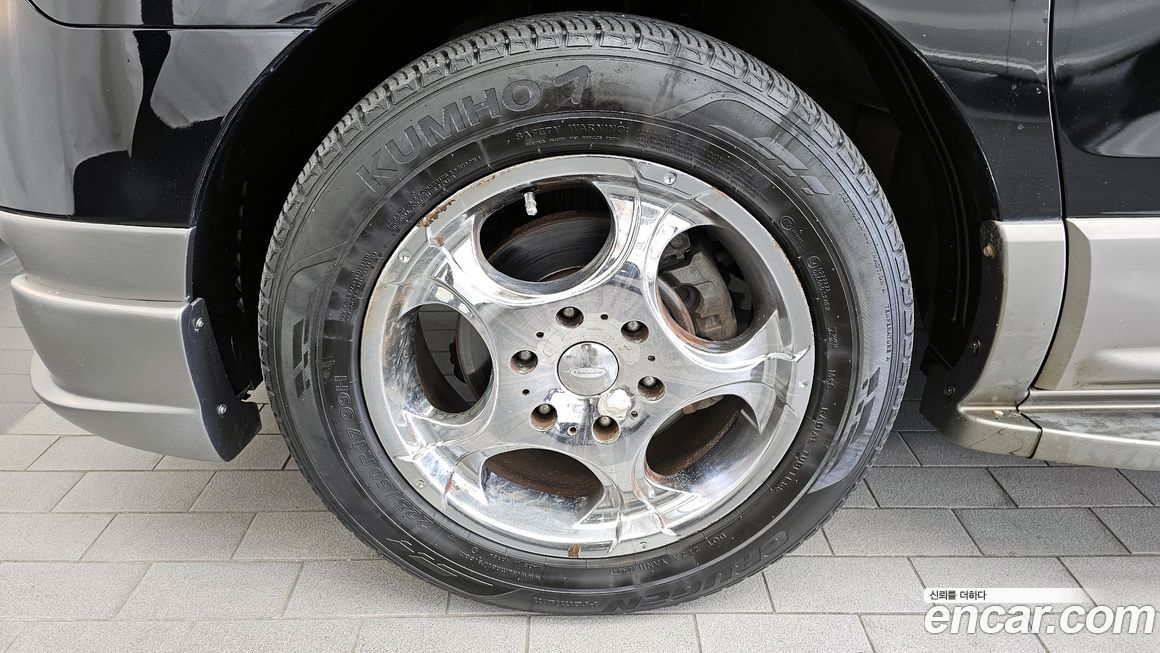 Hyundai Starex 2011