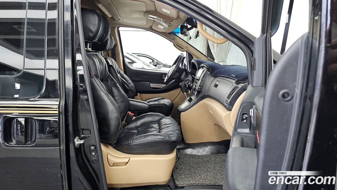Hyundai Starex 2011