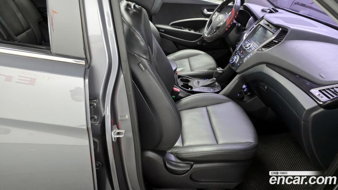 Hyundai Santafe 2015