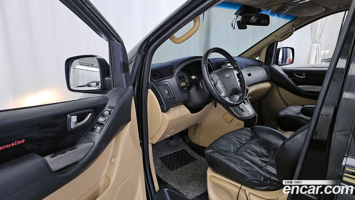 Hyundai Starex 2011
