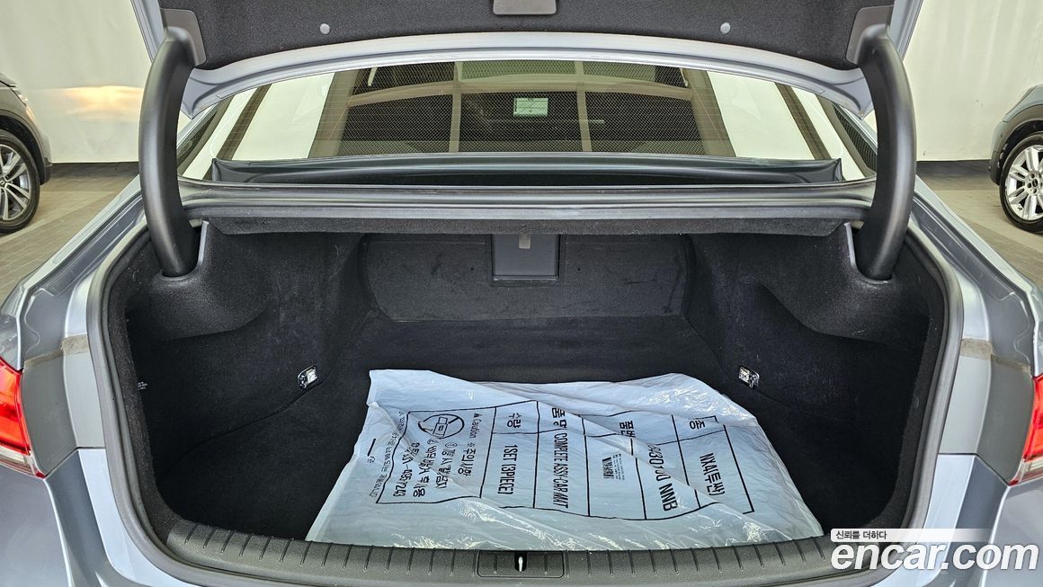 Hyundai Genesis 2014