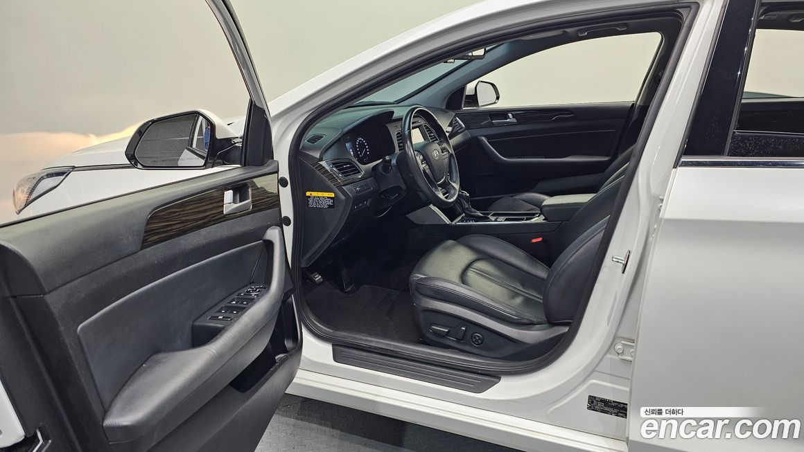 Hyundai Sonata 2016