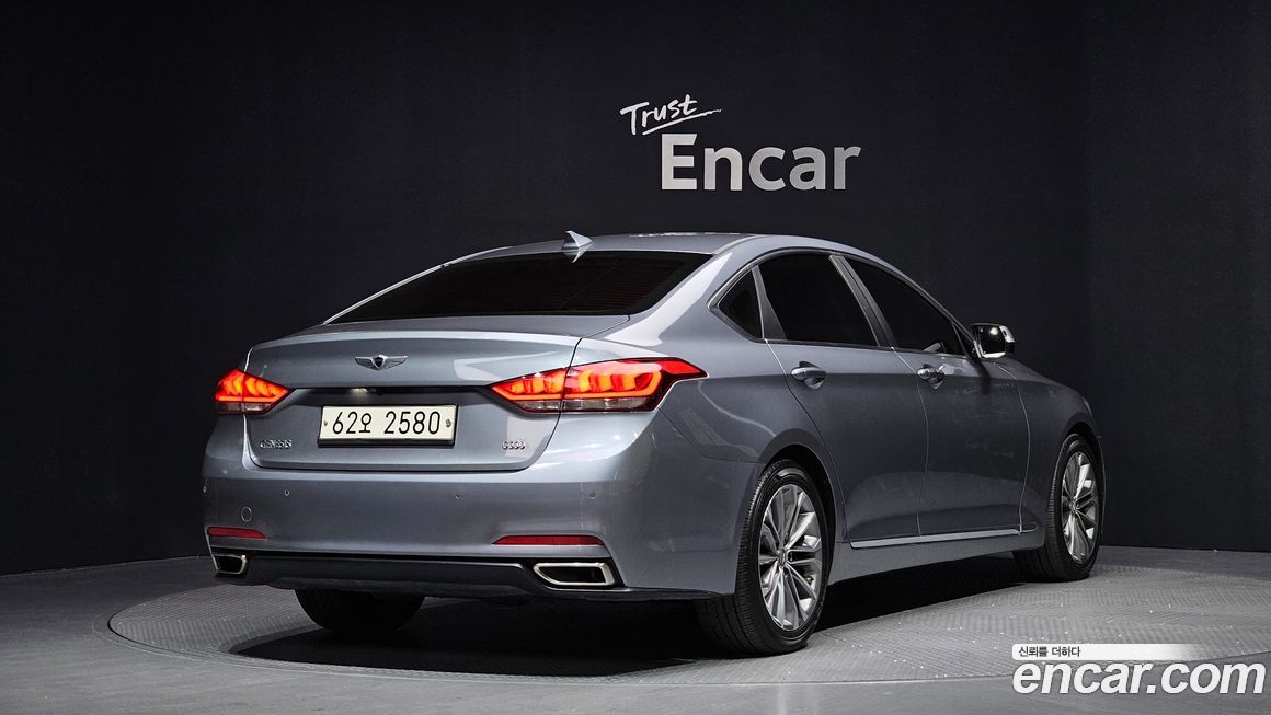 Hyundai Genesis 2014