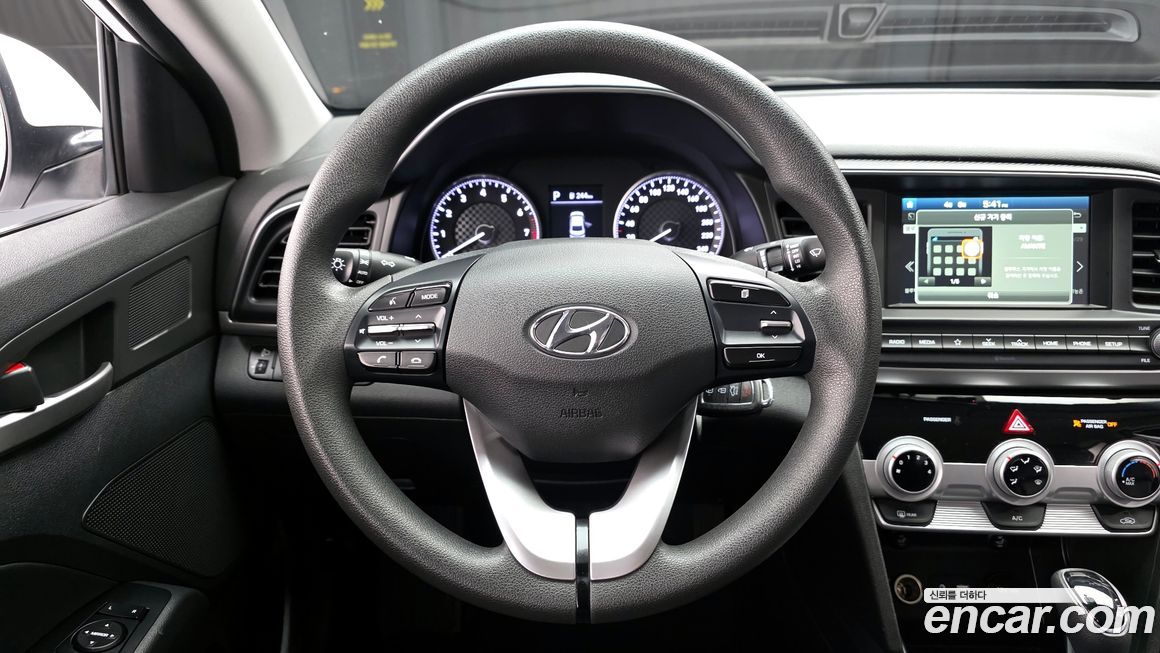 Hyundai AVANTE 2019