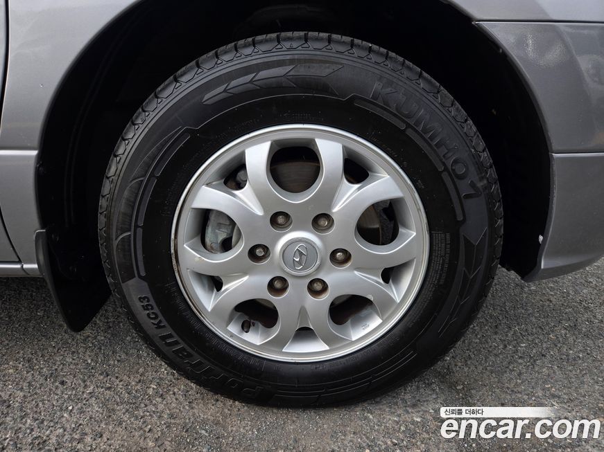 Hyundai Starex 2012