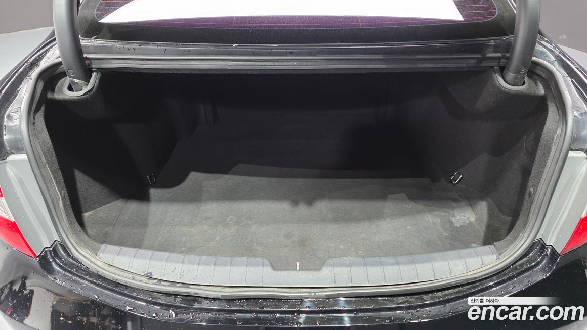 Hyundai Grandeur 2016