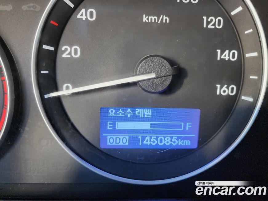 Hyundai Starex 2016