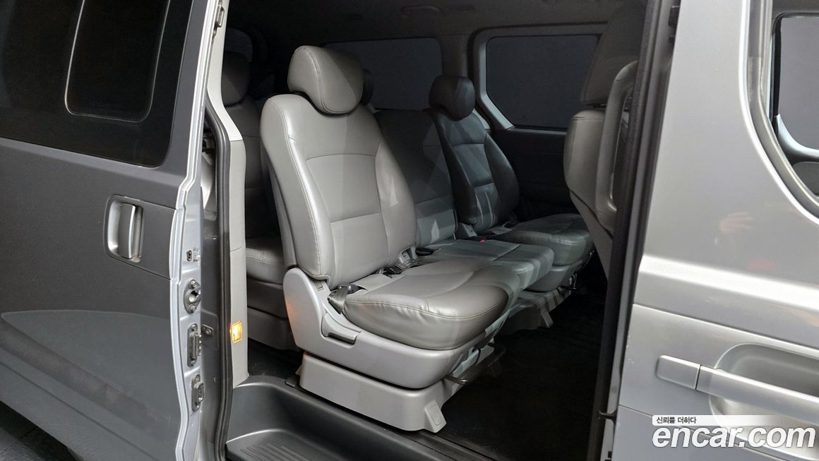 Hyundai Starex 2016
