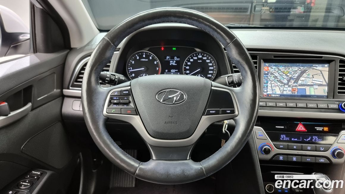 Hyundai AVANTE 2018