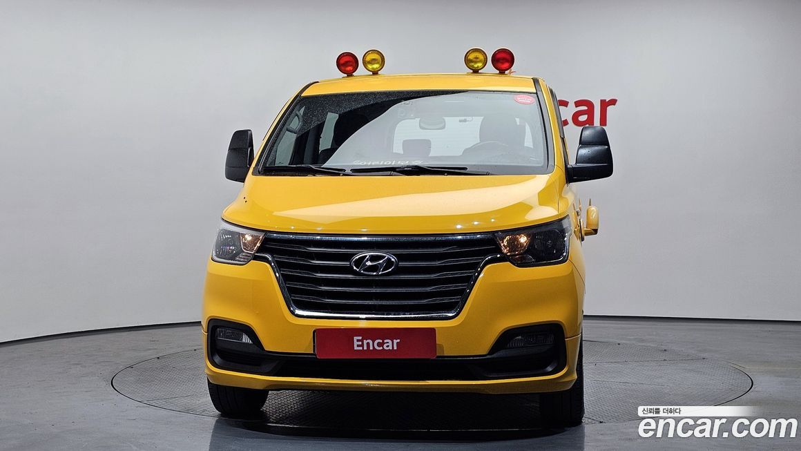 Hyundai Starex 2019