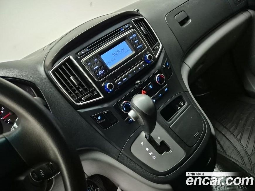Hyundai Starex 2017