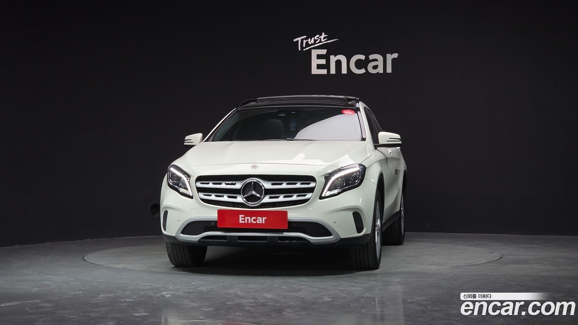 Mercedes-Benz GLA-Class 2018