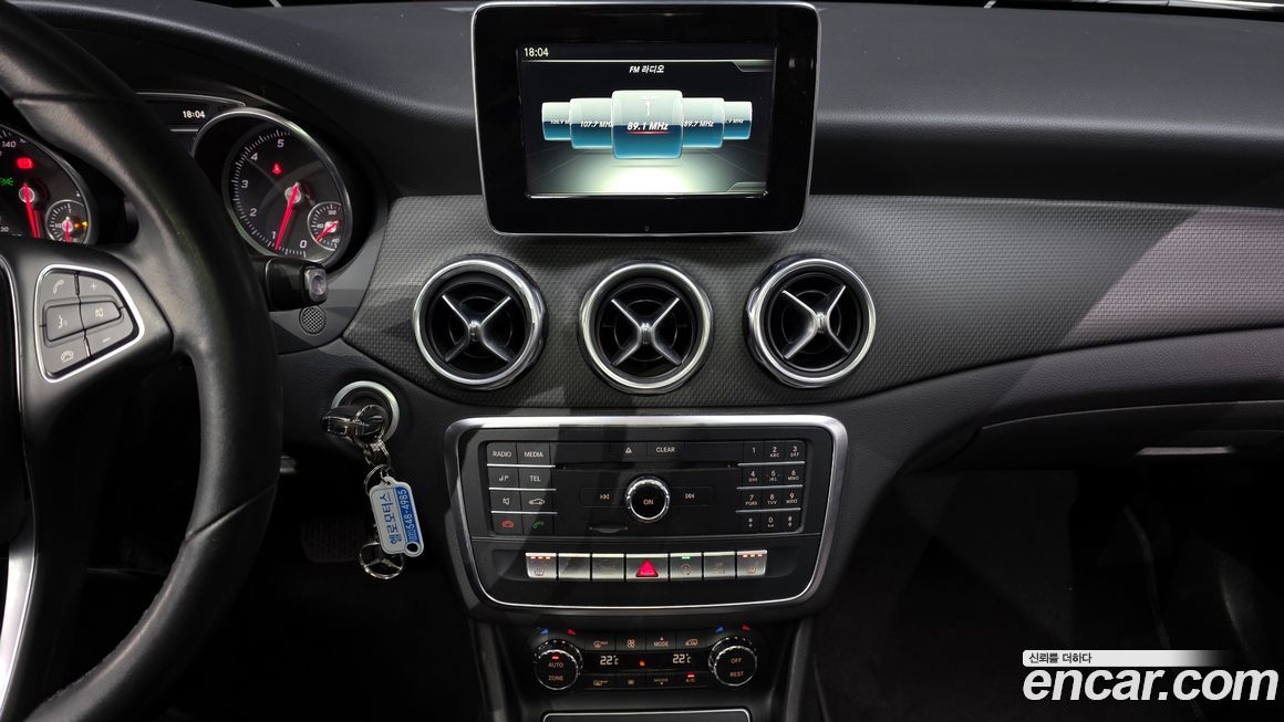 Mercedes-Benz GLA-Class 2018