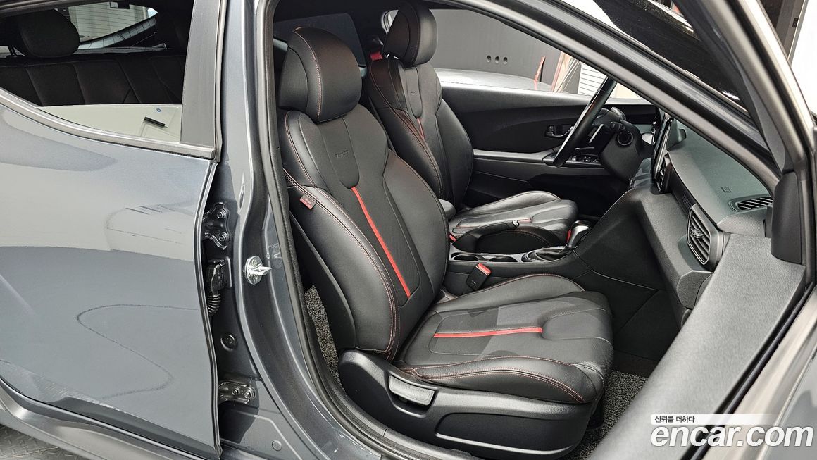 Hyundai Veloster 2019