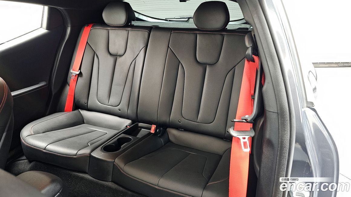 Hyundai Veloster 2019