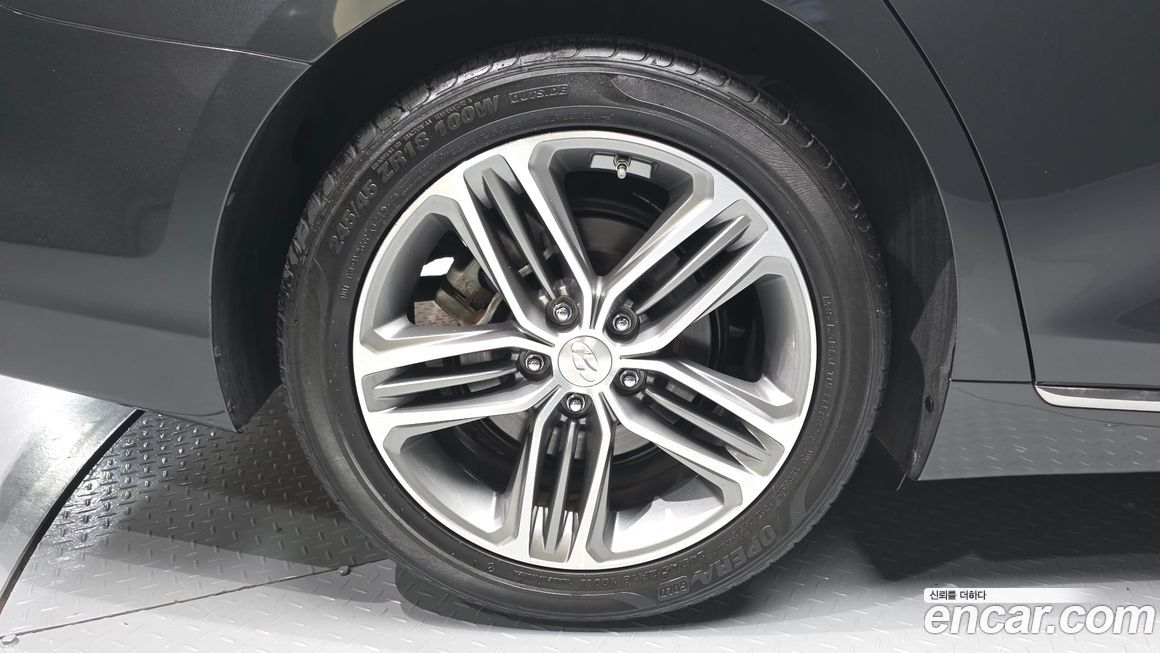 Hyundai Grandeur 2018