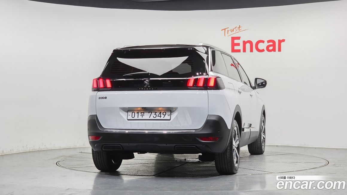 Peugeot 5008 2019