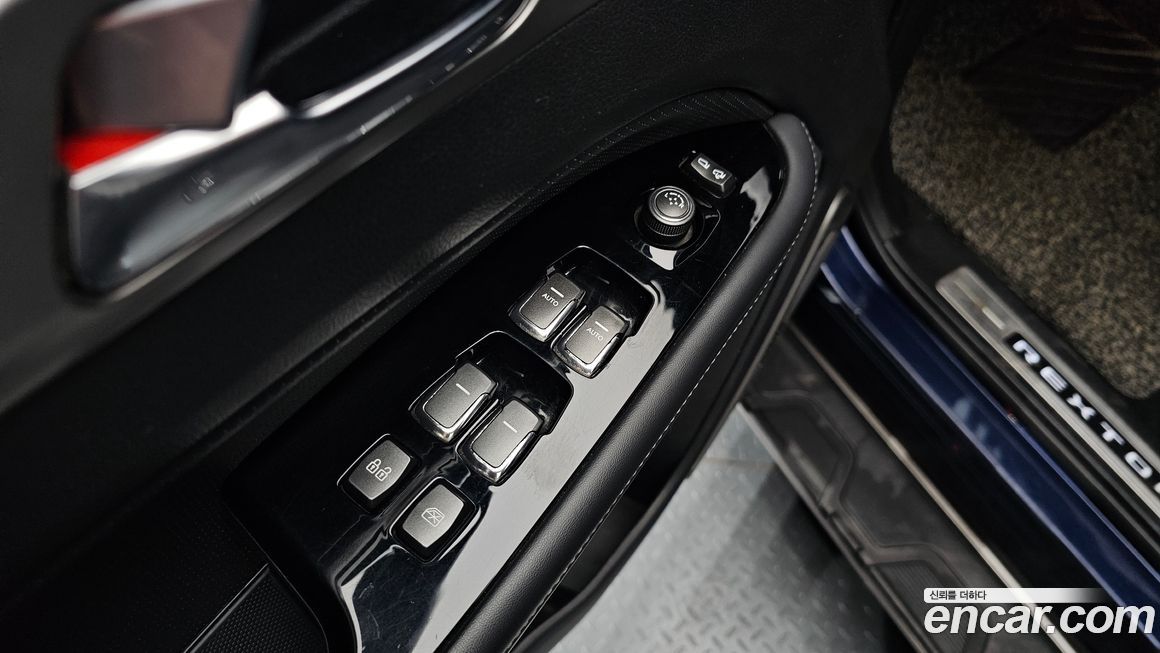 KG_Mobility_Ssangyong Rexton 2018