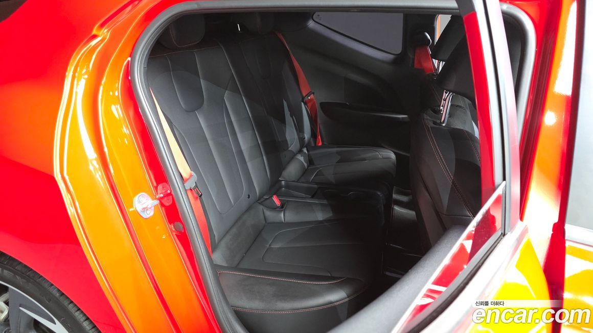 Hyundai Veloster 2018