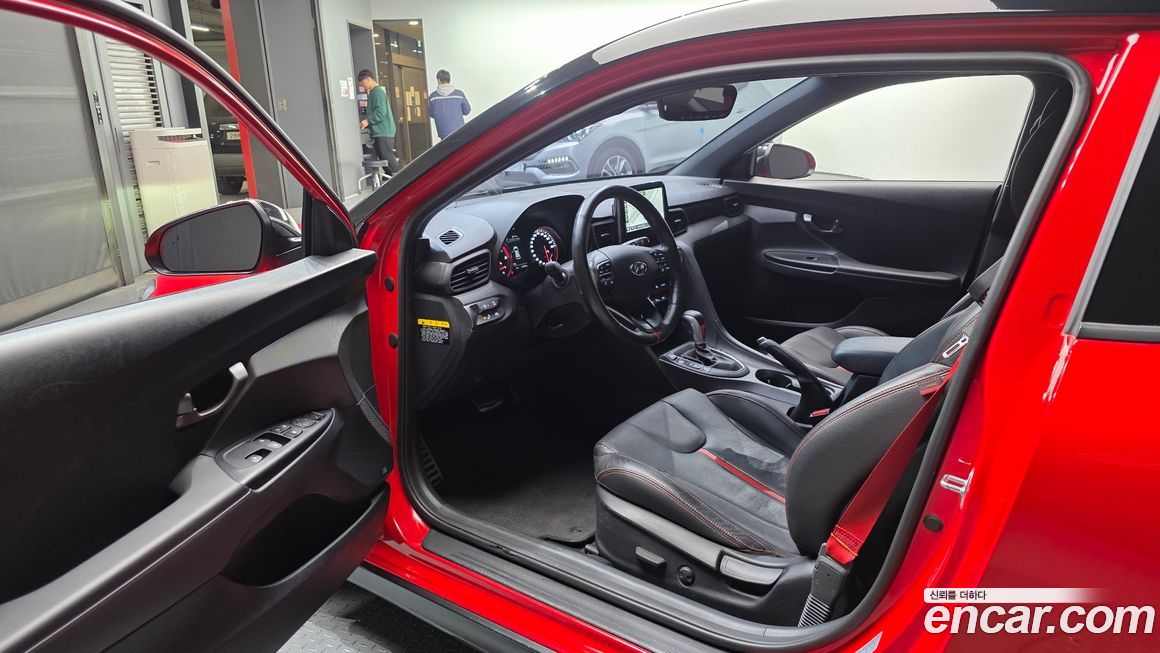 Hyundai Veloster 2018