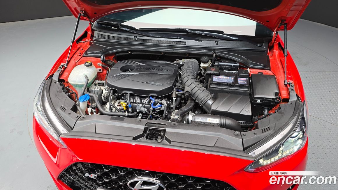 Hyundai Veloster 2018