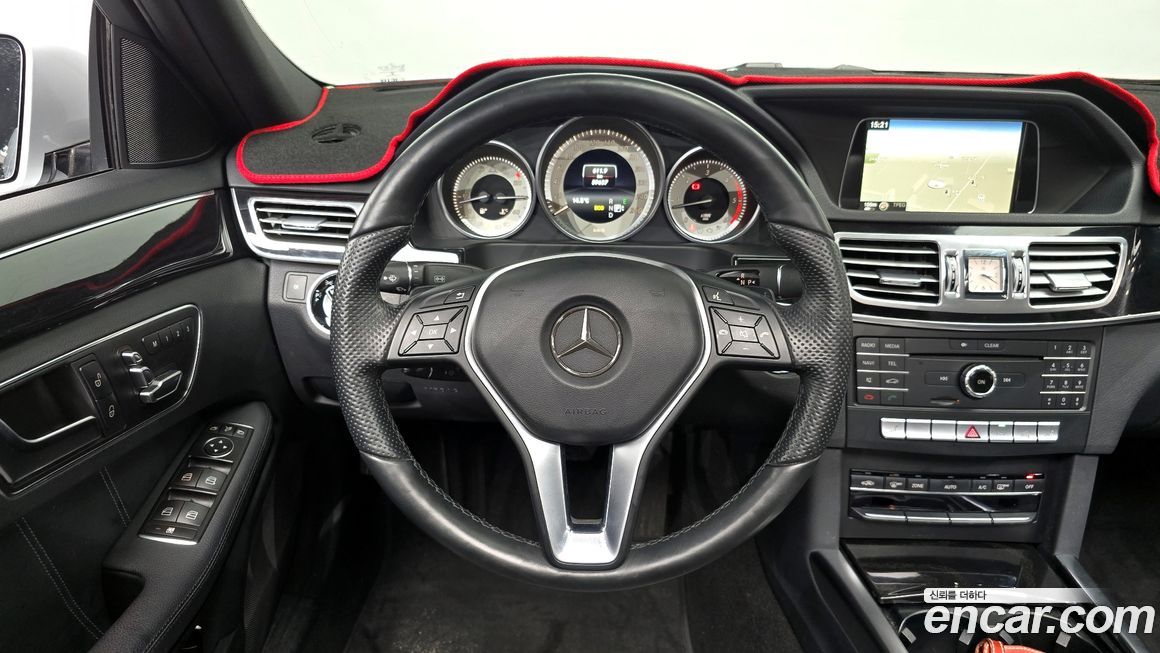 Mercedes-Benz E-Class 2016