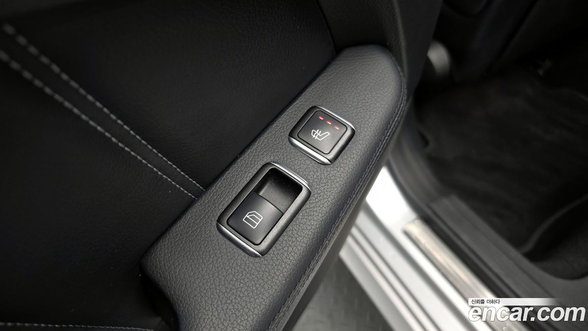 Mercedes-Benz E-Class 2016