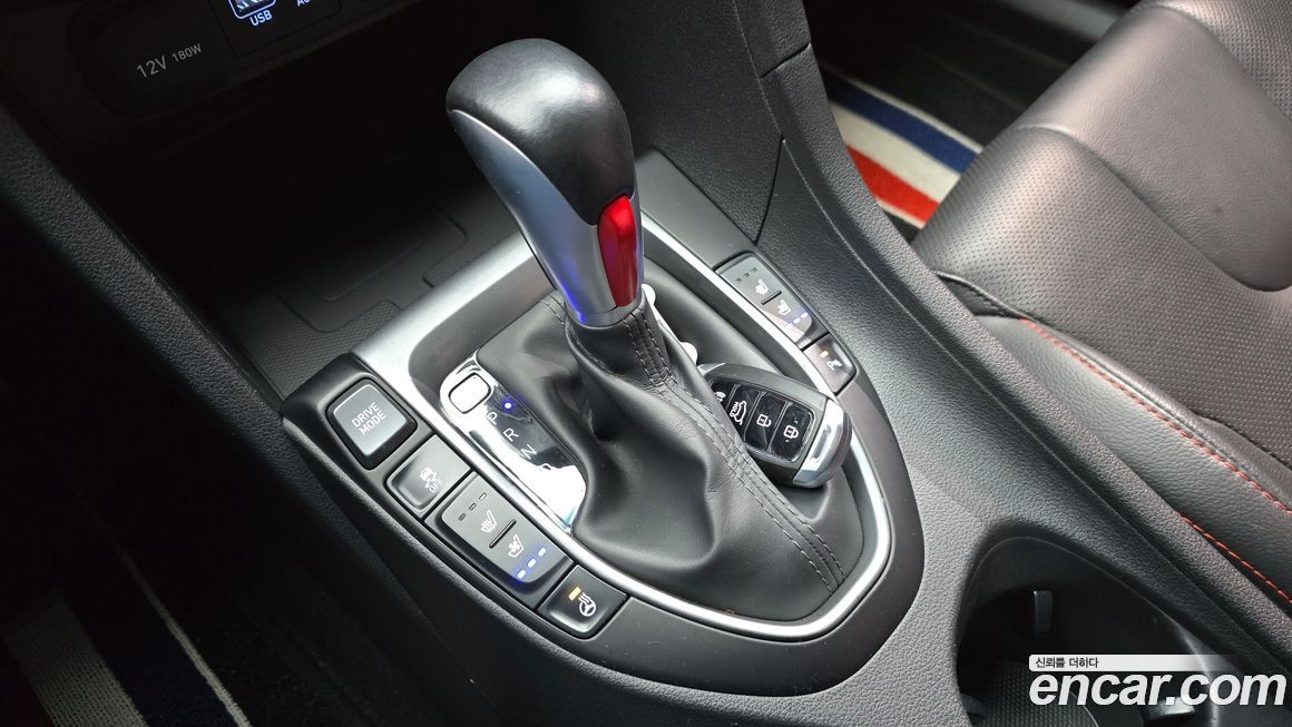 Hyundai Veloster 2018