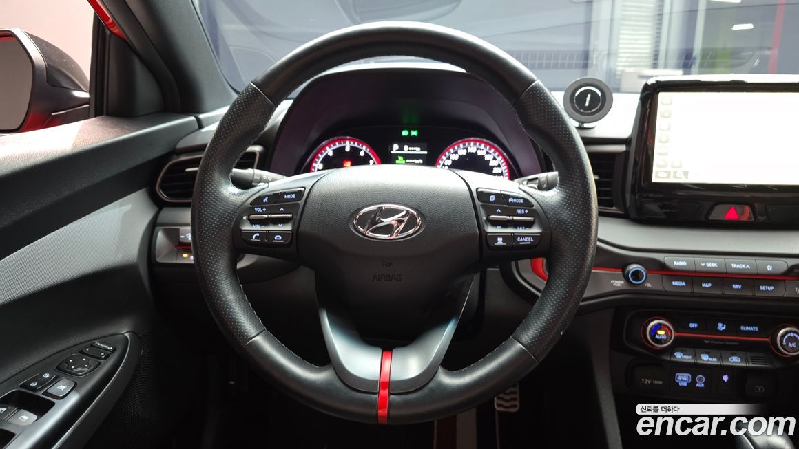 Hyundai Veloster 2018