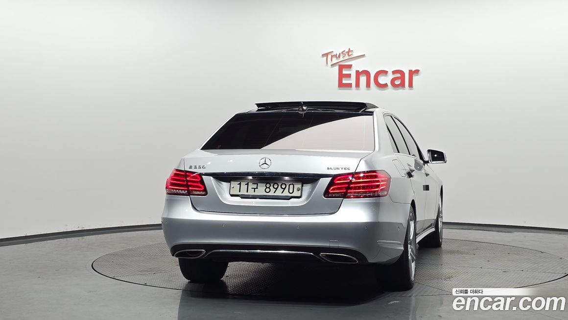 Mercedes-Benz E-Class 2016