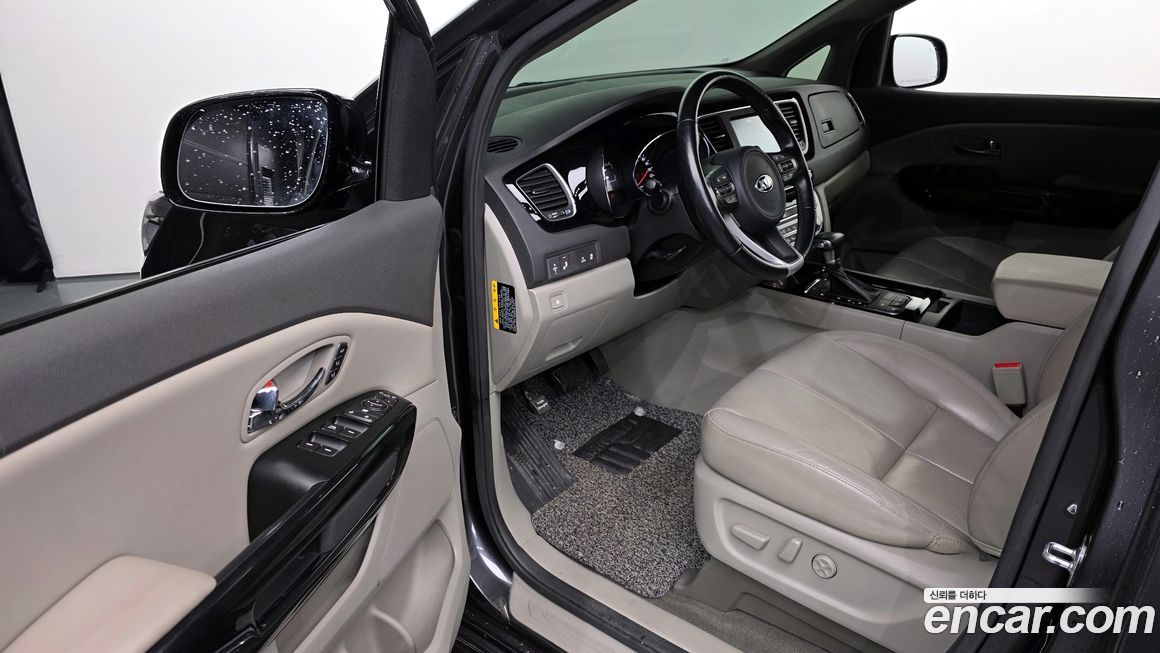 Kia Canival 2018