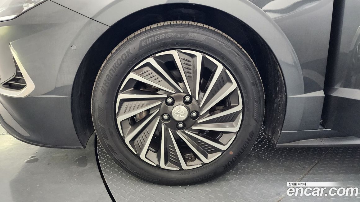 Hyundai Sonata 2022