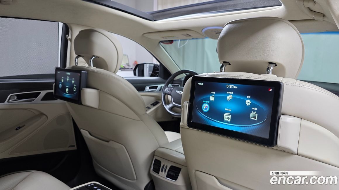 Hyundai Genesis 2016