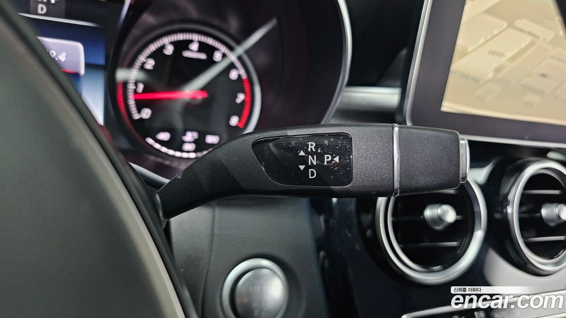 Mercedes-Benz C-Class 2017