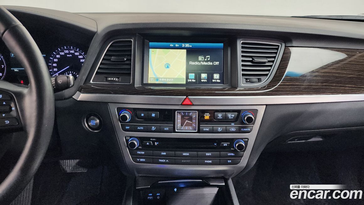 Genesis G80 2017